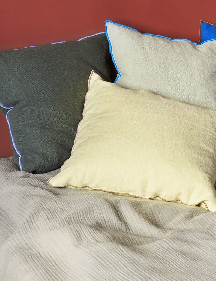 Outline Cushion (Green)